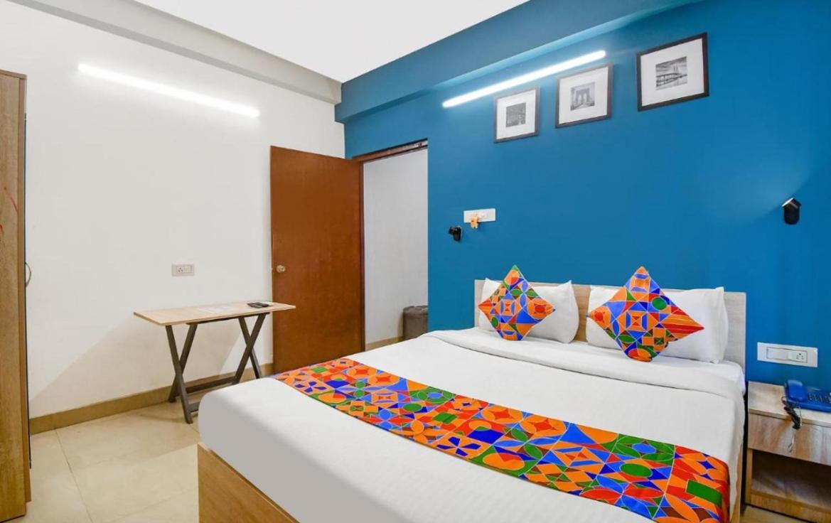 Vrindavan Bhakti Bhavan- Near Prem Mandir By Mukund Hotell Eksteriør bilde